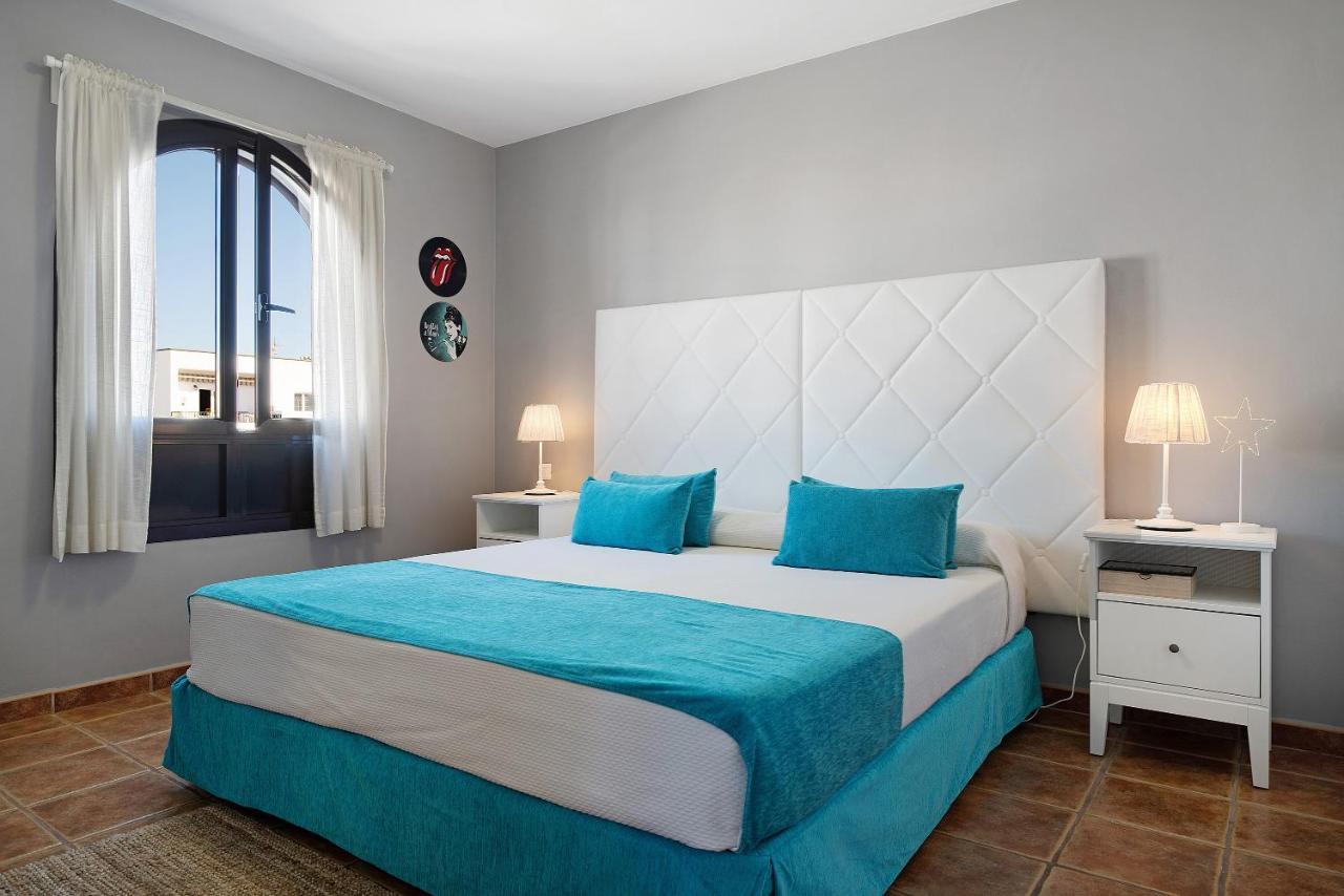 Apartamentos La Estrella III プラヤ・ブランカ エクステリア 写真