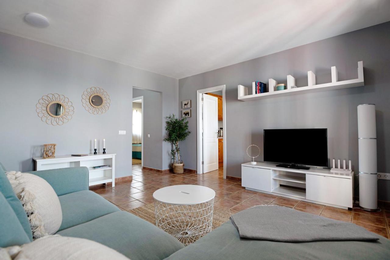 Apartamentos La Estrella III プラヤ・ブランカ エクステリア 写真
